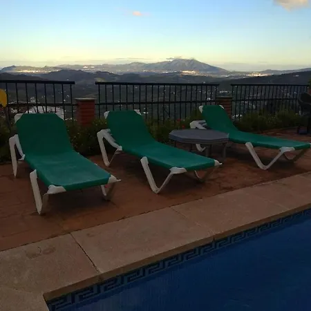 Holiday home Casa Paca Perea