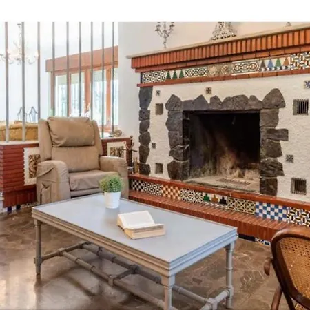Casa Paca Perea Holiday home